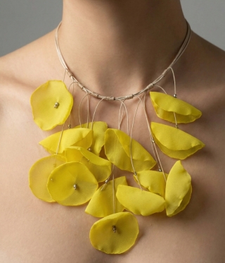 Fleur elegance yellow колие